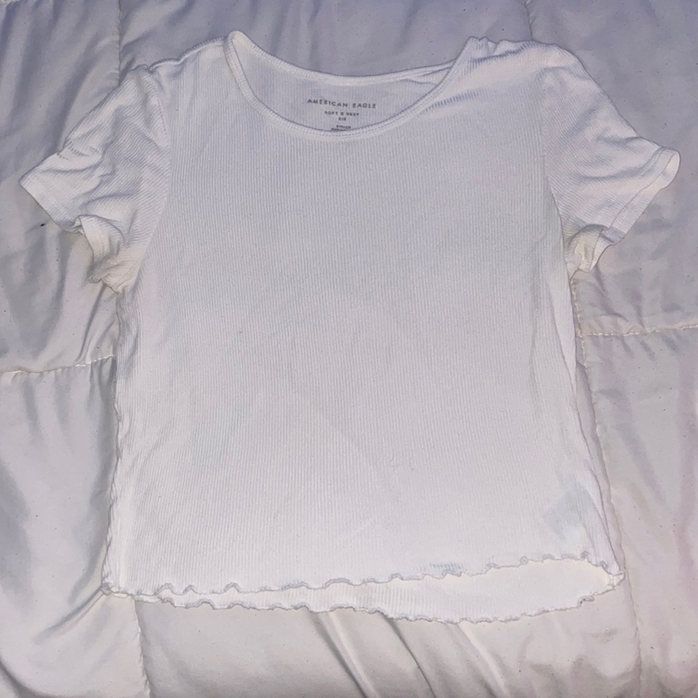crop white tee!!